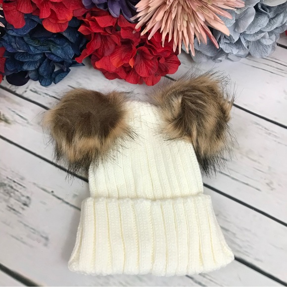 Baby/Toddler White Knit Beanie and Scarf Set with Pom Poms - Picture 15 of 16